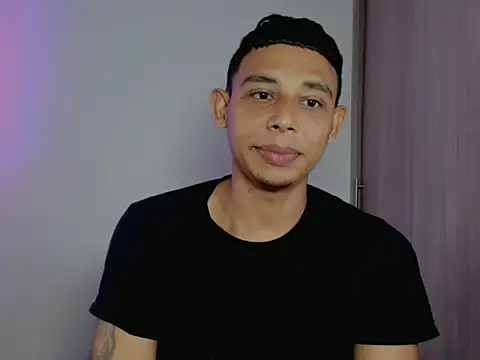 nilo2021 online show from June 2026 12:53:01 PM