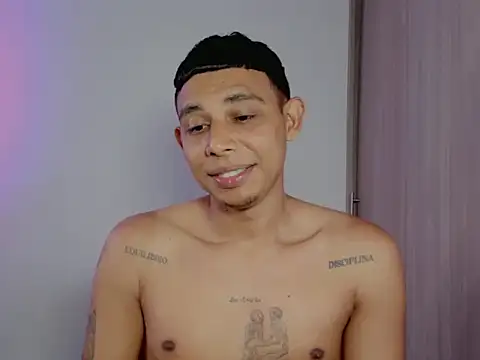 nilo2021 online show from June 2026 01:33:01 PM