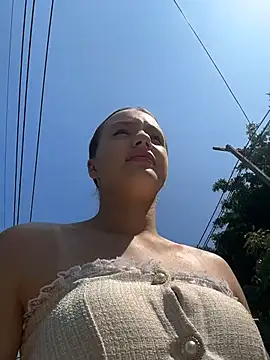 MiaTee online show from March 2026 02:57:02 AM