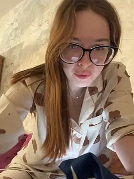 Snapshot of MalliSun chatting on February 2026 03:27:02 PM MalliSun online show from February 2026 03:27:02 PM