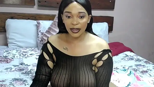 Snapshot of BlaqRosexox chatting on May 2026 08:21:02 AM BlaqRosexox online show from May 2026 08:21:02 AM