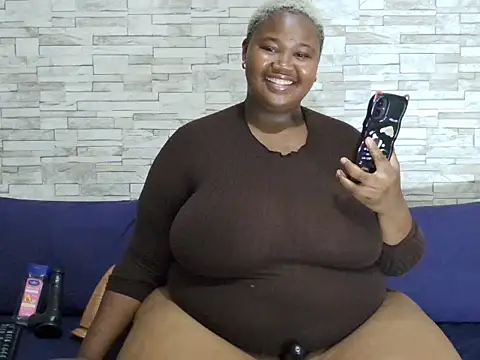 BustyBmw online show from February 2026 06:28:02 PM