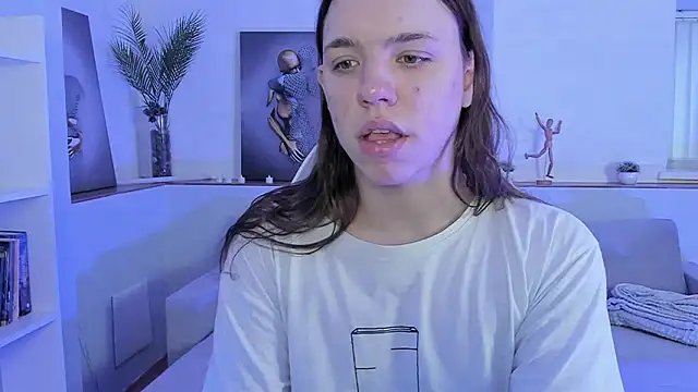 Snapshot of Madison_dolly chatting on March 2026 02:02:01 AM Madison dolly online show from March 2026 02:02:01 AM