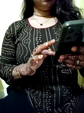 PARI51 online show from February 2026 08:51:01 PM