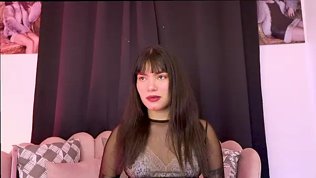 dakotacollins  online show from February 2026 05:20:02 PM