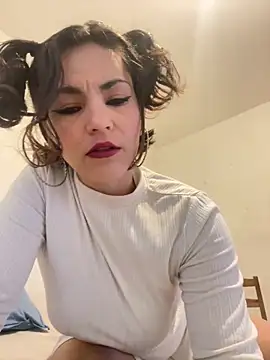 Snapshot of eva_luz chatting on May 2026 10:08:02 AM eva luz online show from May 2026 10:08:02 AM