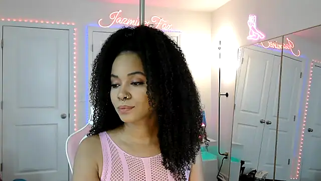 JazmineFoxx online show from April 2026 05:29:01 PM