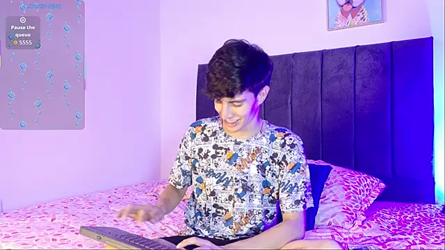 axxxel twink online show from May 2026 02:42:02 AM