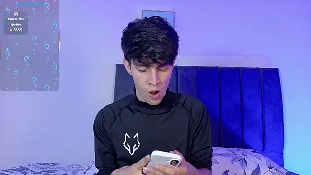 Snapshot of axxxel_twink chatting on June 2026 02:36:01 AM axxxel twink online show from June 2026 02:36:01 AM