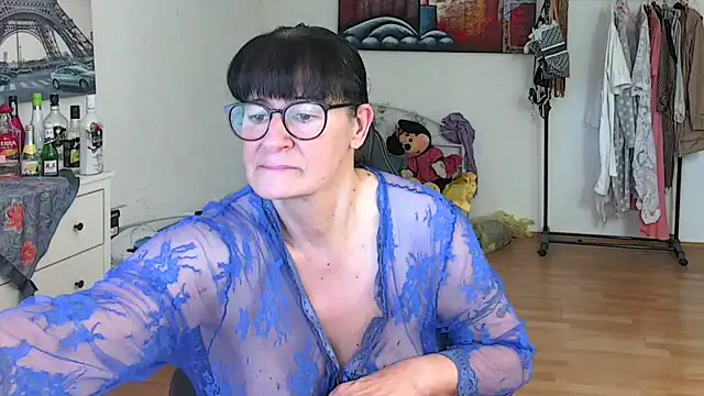 Sylly online show from March 2025 09:52:02 AM