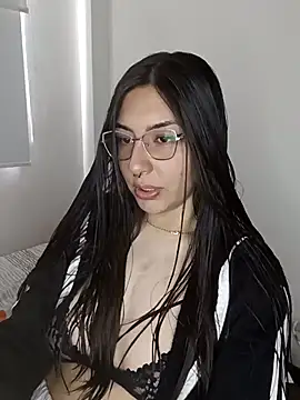 Snapshot of Nikolth_4 chatting on February 2026 06:23:02 PM Nikolth 4 online show from February 2026 06:23:02 PM