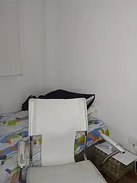 Snapshot of Nikolth_4 chatting on February 2026 04:08:01 AM Nikolth 4 online show from February 2026 04:08:01 AM