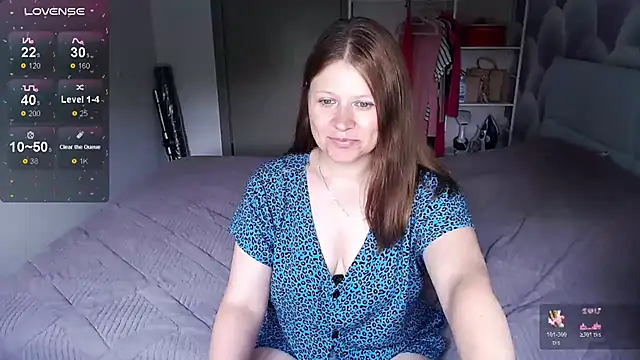 Snapshot of Aleksasamuii chatting on July 2026 07:54:02 AM Aleksasamuii online show from July 2026 07:54:02 AM