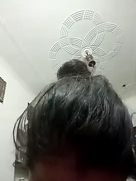 Snapshot of khushi_rawat chatting on February 2026 01:47:02 AM khushi rawat online show from February 2026 01:47:02 AM