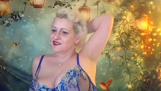 Snapshot of Blondie_the_librarian chatting on May 2026 06:16:02 PM Blondie the librarian online show from May 2026 06:16:02 PM