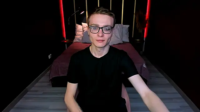 Snapshot of Emmit_Barker chatting on February 2026 03:58:01 AM Emmit Barker online show from February 2026 03:58:01 AM