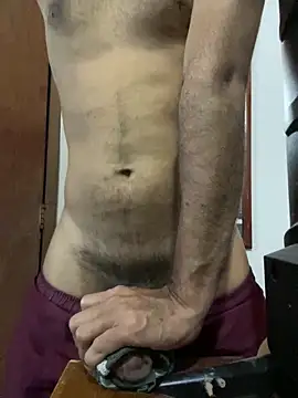 Snapshot of alrricmo chatting on February 2026 10:59:02 PM alrricmo online show from February 2026 10:59:02 PM