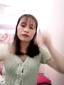 Snapshot of -Bami- chatting on February 2026 07:29:02 AM -Bami- online show from February 2026 07:29:02 AM