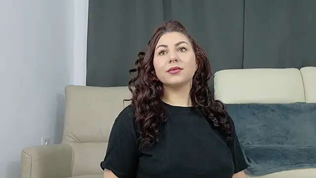 AbellaDesiree online show from April 2026 05:06:01 AM