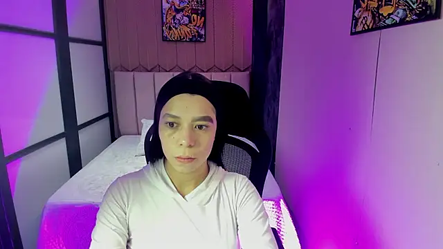 GemmaBrown online show from March 2026 01:17:02 PM