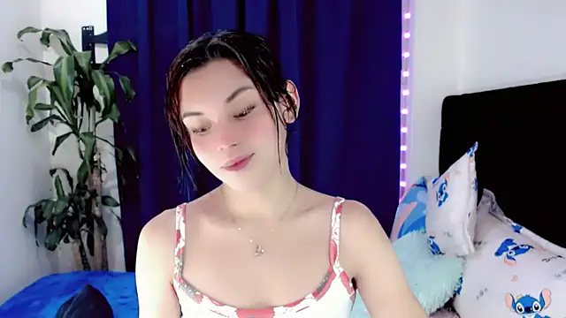 Snapshot of NathalialLooes chatting on July 2026 09:50:01 PM NathalialLooes online show from July 2026 09:50:01 PM
