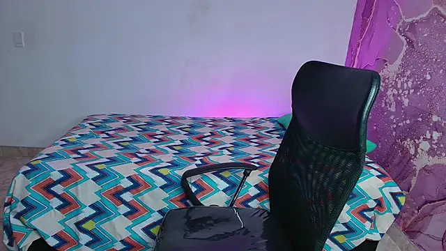 canela salvaje online show from March 2026 08:19:02 PM