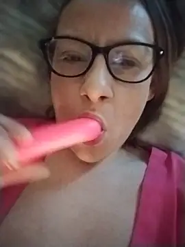 Snapshot of Sexycaylaxxxx chatting on May 2026 06:14:02 PM Sexycaylaxxxx online show from May 2026 06:14:02 PM