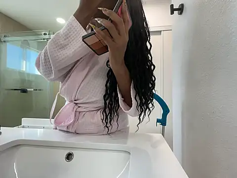 Snapshot of Anadia_Starr chatting on February 2026 11:22:01 PM Anadia Starr online show from February 2026 11:22:01 PM