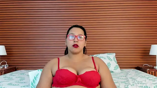 Snapshot of DeepandCurvy chatting on May 2026 03:04:02 AM DeepandCurvy online show from May 2026 03:04:02 AM