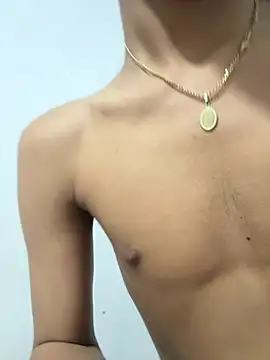 Snapshot of dominick_fran chatting on February 2026 10:55:01 AM dominick fran online show from February 2026 10:55:01 AM