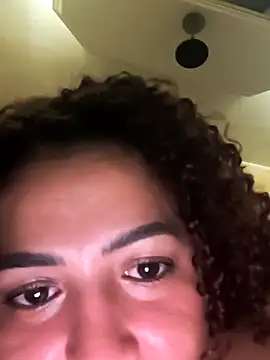 Snapshot of Dree4i20 chatting on February 2026 11:54:01 PM Dree4i20 online show from February 2026 11:54:01 PM