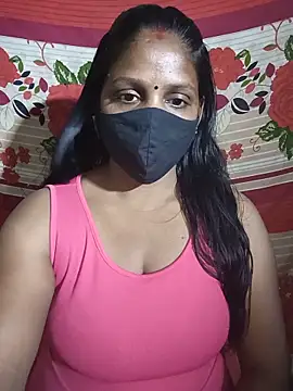 Snapshot of Parul-009 chatting on May 2026 06:28:02 PM Parul-009 online show from May 2026 06:28:02 PM