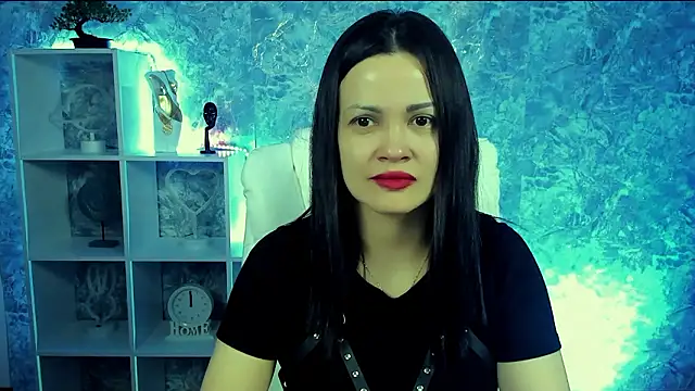 karolina robinson online show from March 2026 07:56:01 AM