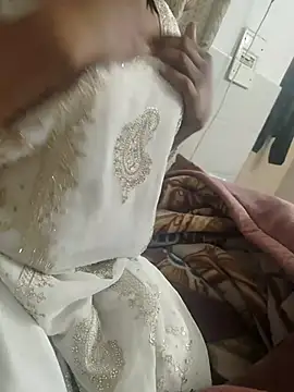 Snapshot of Curvy_Simran chatting on February 2026 05:19:01 PM Curvy Simran online show from February 2026 05:19:01 PM