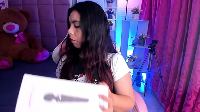 Snapshot of liany_taylor chatting on February 2026 01:58:01 AM liany taylor online show from February 2026 01:58:01 AM