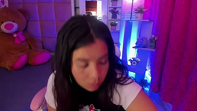 Snapshot of liany_taylor chatting on March 2026 07:15:01 AM liany taylor online show from March 2026 07:15:01 AM