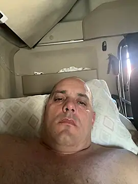 kipsy0 online show from April 2026 01:58:02 PM