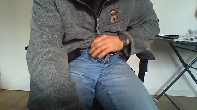 andre italy online show from March 2026 03:59:02 PM