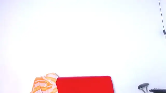 Snapshot of arielnoir6958 chatting on June 2026 10:30:02 PM arielnoir6958 online show from June 2026 10:30:02 PM