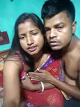 Snapshot of Your_deshibhabi25years chatting on April 2026 02:27:02 AM Your deshibhabi25years online show from April 2026 02:27:02 AM
