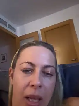 Snapshot of SophieSchmidt chatting on February 2026 11:23:01 PM SophieSchmidt online show from February 2026 11:23:01 PM