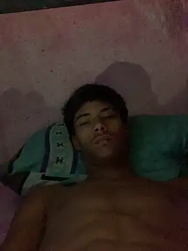 Snapshot of Adan21_cm chatting on May 2026 06:41:01 AM Adan21 cm online show from May 2026 06:41:01 AM