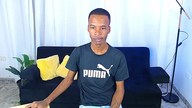 Snapshot of gusy_18 chatting on February 2026 08:12:02 PM gusy 18 online show from February 2026 08:12:02 PM