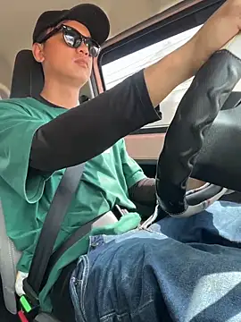 Tony-tran online show from February 2026 03:21:02 AM