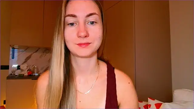 BluueSilk online show from November 2025 06:04:02 AM