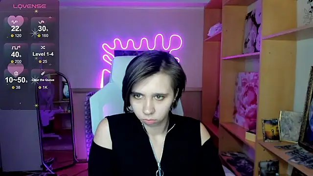 Snapshot of Scarlet_Sirenn chatting on February 2026 10:20:02 AM Scarlet Sirenn online show from February 2026 10:20:02 AM