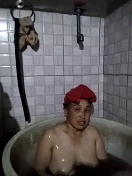 Snapshot of Tina-beo chatting on February 2026 12:15:02 PM Tina-beo online show from February 2026 12:15:02 PM