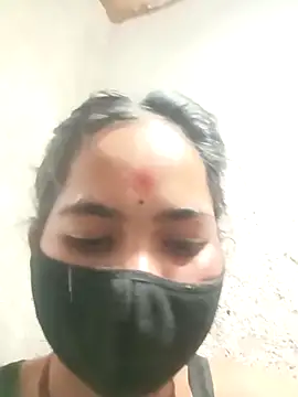 Sunali Bendre online show from April 2026 02:55:01 PM