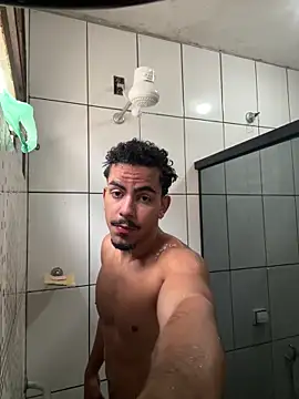 menoquarenta online show from April 2026 12:28:02 PM