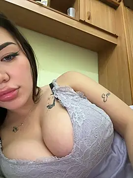 lunaaarheaa online show from March 2026 06:28:02 AM